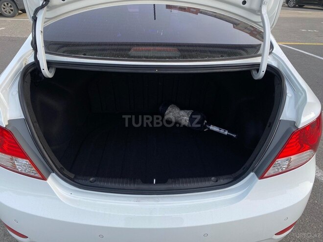 Hyundai Accent 2014, 96,000 km - 1.6 l - Bakı