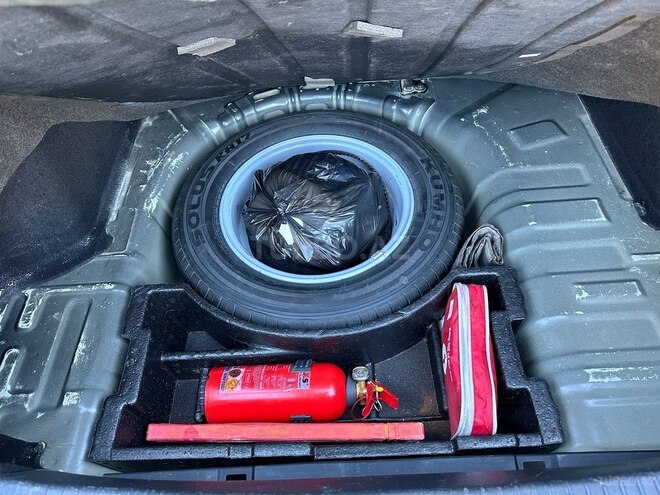 Kia Rio 2011, 266,000 km - 1.4 л - Bakı