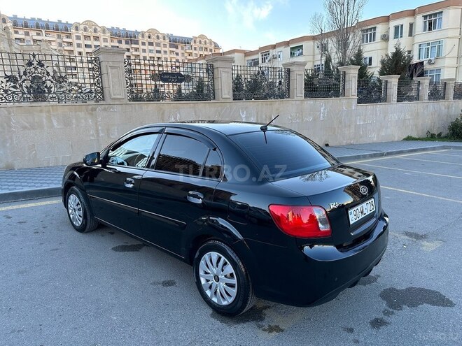 Kia Rio 2011, 266,000 km - 1.4 л - Bakı