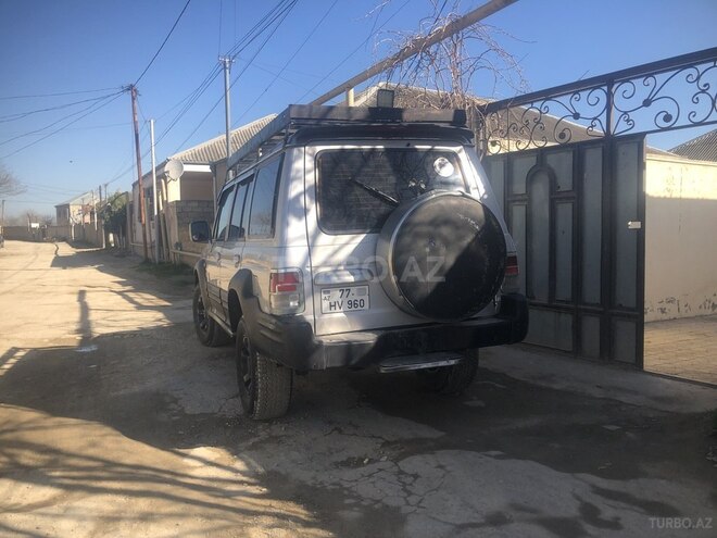Hyundai Galloper 2000, 304,000 km - 2.5 л - Bakı