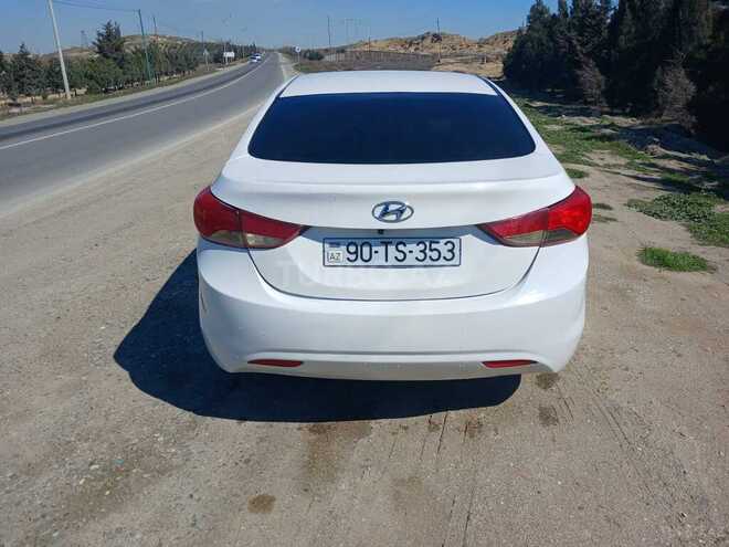 Hyundai Elantra 2013, 280,000 km - 1.8 l - Bakı