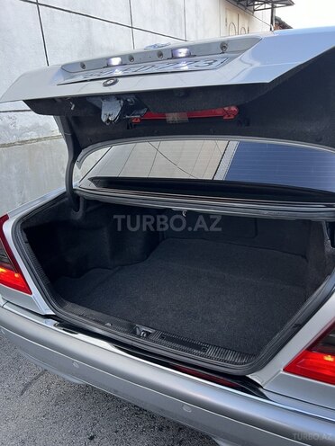 Mercedes C 240 1999, 243,000 km - 2.4 l - Zaqatala