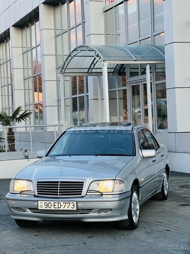Mercedes C 240 1999, 243,000 km - 2.4 l - Zaqatala