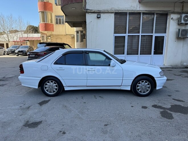 Mercedes C 200 1997, 322,543 km - 2.0 l - Bakı