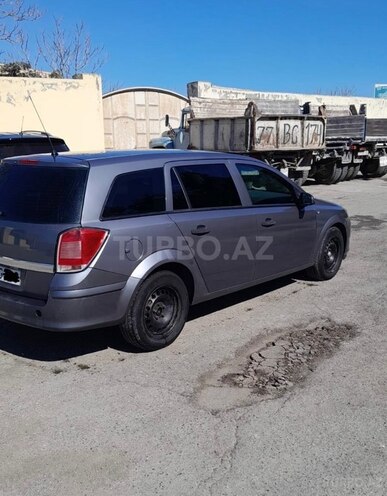 Opel Astra 2006, 285,000 km - 1.4 l - Bakı