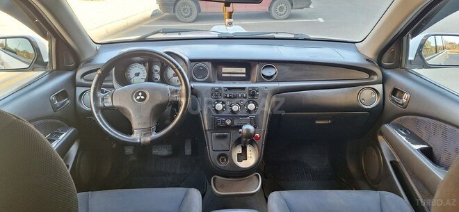 Mitsubishi Airtrek 2002, 213,456 km - 2.0 l - Bakı