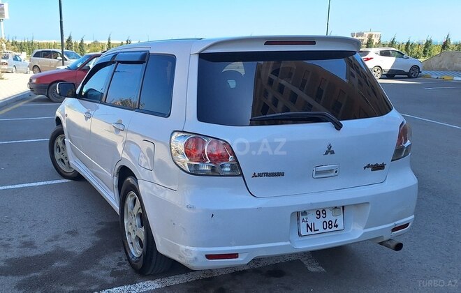 Mitsubishi Airtrek 2002, 213,456 km - 2.0 l - Bakı