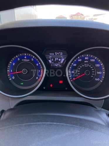 Hyundai Elantra 2015, 177,000 km - 1.8 л - Bakı