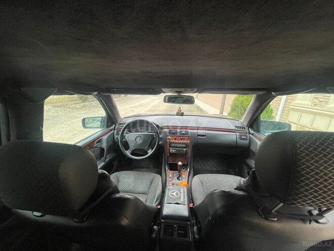 Mercedes E 240 1997, 440,000 km - 2.4 l - Gəncə