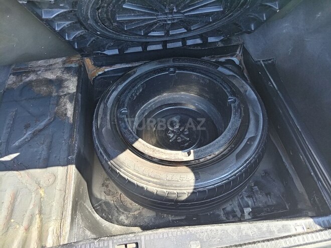 Mercedes E 200 1990, 272,150 km - 2.0 l - Bakı