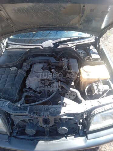 Mercedes C 200 1996, 380,356 km - 2.0 l - Qəbələ