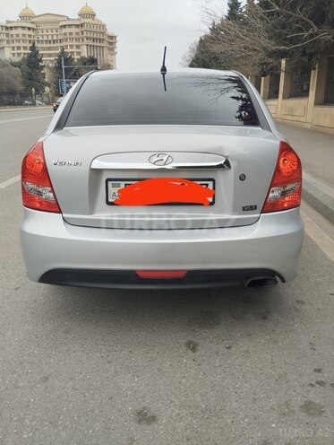 Hyundai Verna 2010, 195,000 km - 1.5 l - Bakı