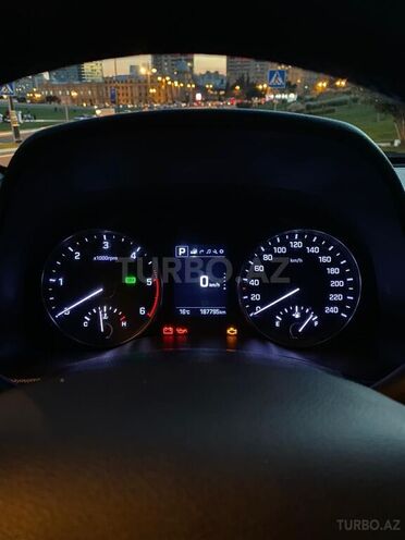 Hyundai Elantra 2016, 194,000 km - 1.6 l - Bakı