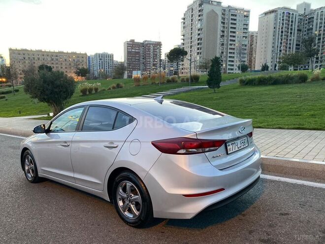 Hyundai Elantra 2016, 194,000 km - 1.6 l - Bakı