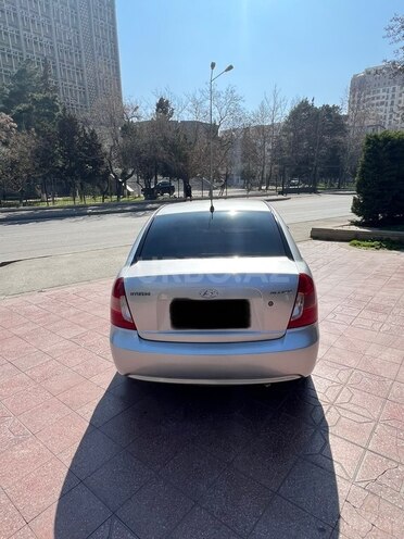 Hyundai Accent 2009, 266,560 km - 1.4 l - Bakı