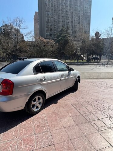 Hyundai Accent 2009, 266,560 km - 1.4 l - Bakı