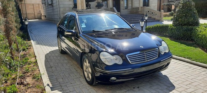 Mercedes C 200 2000, 285,000 km - 2.0 л - Bakı