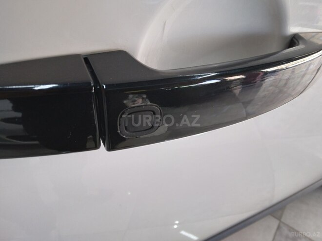 Land Rover Discovery 2014, 144,000 km - 3.0 л - Bakı