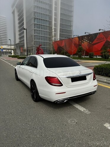 Mercedes E 220 2017, 261,000 km - 2.0 л - Bakı