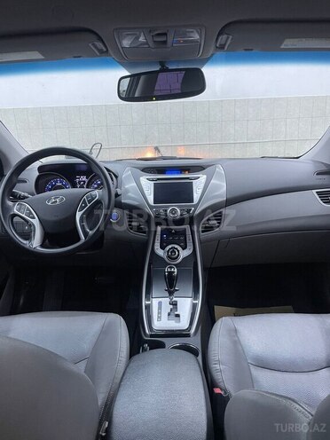 Hyundai Elantra 2011, 260,213 km - 1.8 l - Bakı
