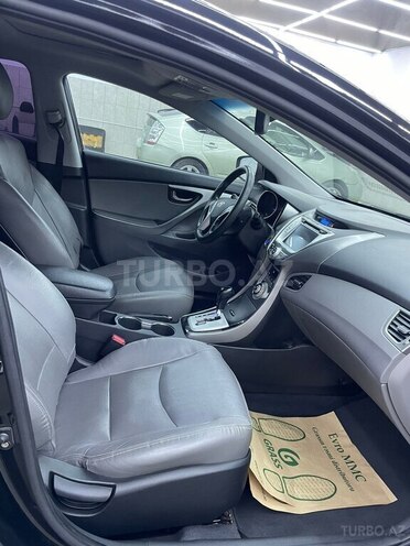 Hyundai Elantra 2011, 260,213 km - 1.8 l - Bakı