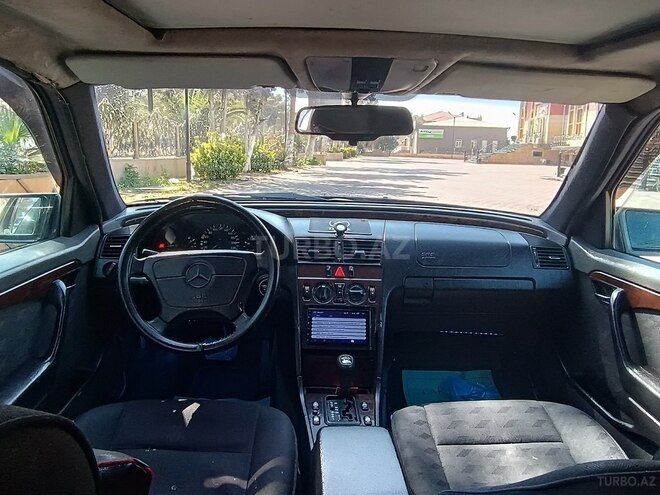 Mercedes C 180 1996, 356,000 km - 1.8 l - Şirvan