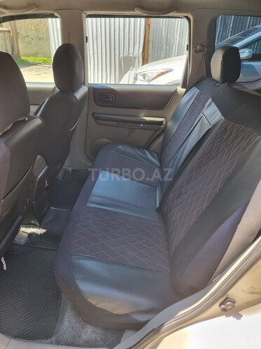 Nissan X-Trail 2010, 234,000 km - 2.0 l - Bakı