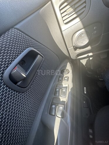 Kia Rio 2009, 183,000 km - 1.5 l - Bakı