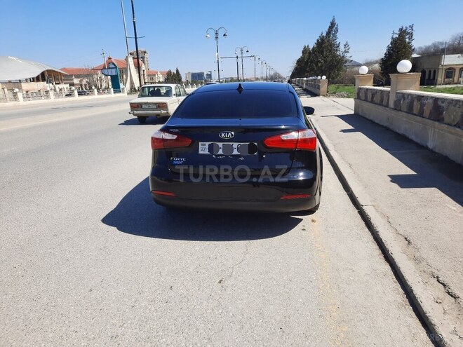 Kia Cerato 2014, 92,600 km - 1.8 l - Quba
