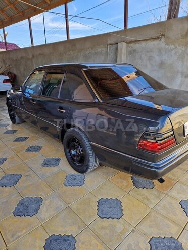 Mercedes 190 1991, 637,969 km - 2.5 l - Ağcabədi