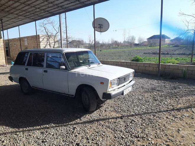 LADA (VAZ) 2104 1993, 22,222 km - 1.6 л - Salyan