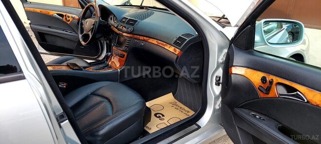 Mercedes E 350 2007, 235,600 km - 3.5 l - Gəncə