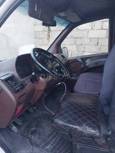 Mercedes Vito 1998, 726,578 km - 2.3 l - Bakı