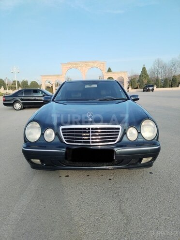 Mercedes E 320 2000, 345,765 km - 3.2 l - Bərdə