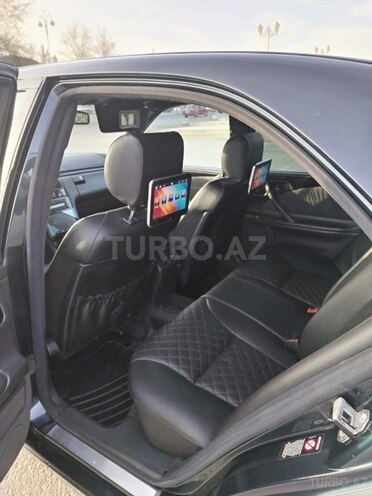 Mercedes E 320 2000, 345,765 km - 3.2 l - Bərdə