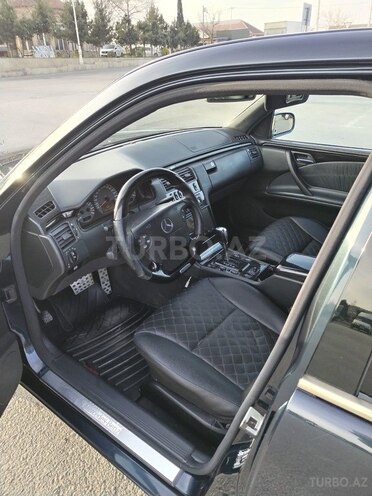 Mercedes E 320 2000, 345,765 km - 3.2 l - Bərdə