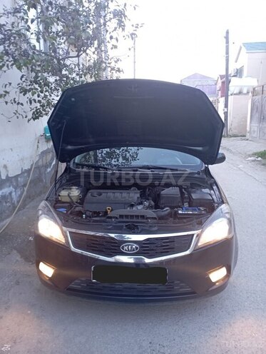 Kia Ceed 2011, 301,150 km - 1.6 l - Bakı