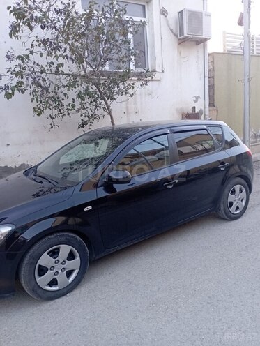 Kia Ceed 2011, 301,150 km - 1.6 l - Bakı