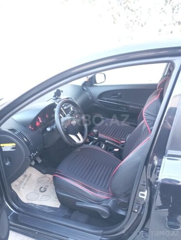 Kia Ceed 2011, 301,150 km - 1.6 l - Bakı