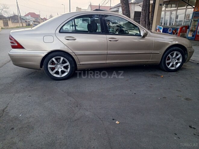 Mercedes C 240 2002, 244,686 km - 2.6 l - Bakı