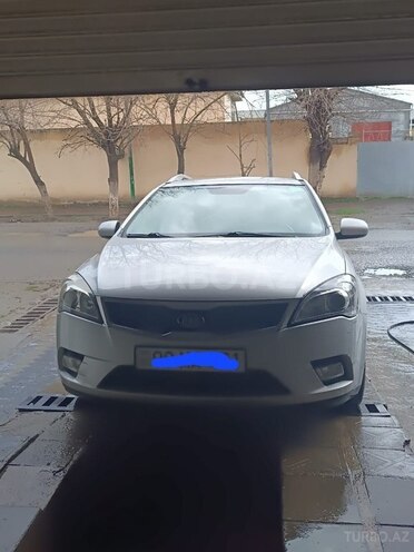 Kia Ceed 2009, 210,000 km - 1.4 l - Bakı