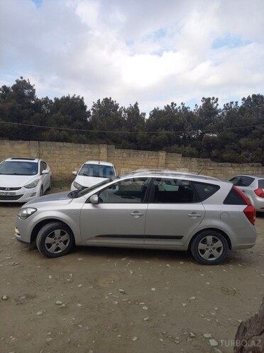 Kia Ceed 2009, 210,000 km - 1.4 l - Bakı