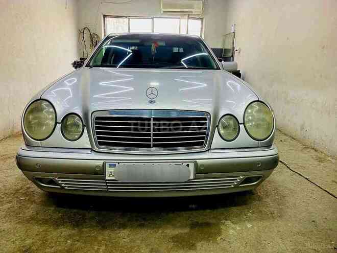 Mercedes E 240 1998, 333,000 km - 2.4 l - Bakı