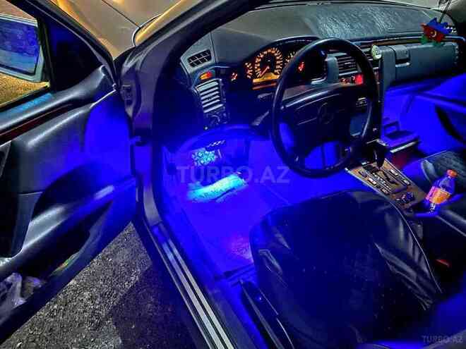 Mercedes E 240 1998, 333,000 km - 2.4 l - Bakı