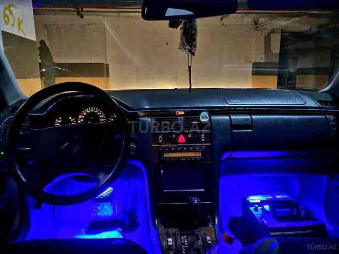 Mercedes E 240 1998, 333,000 km - 2.4 l - Bakı