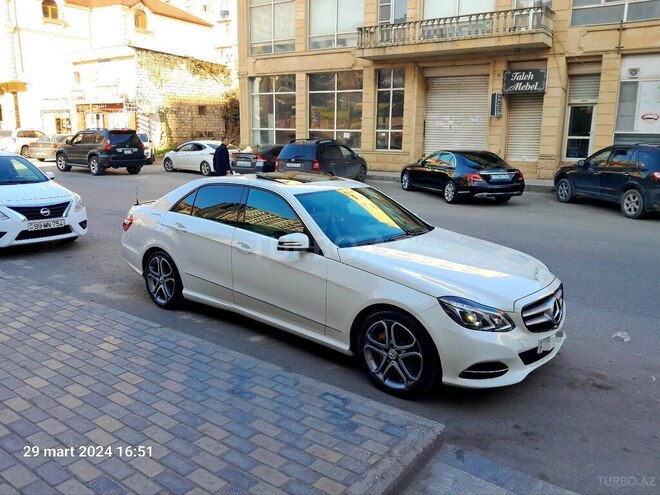 Mercedes E 350 2009, 252,000 km - 3.5 l - Bakı