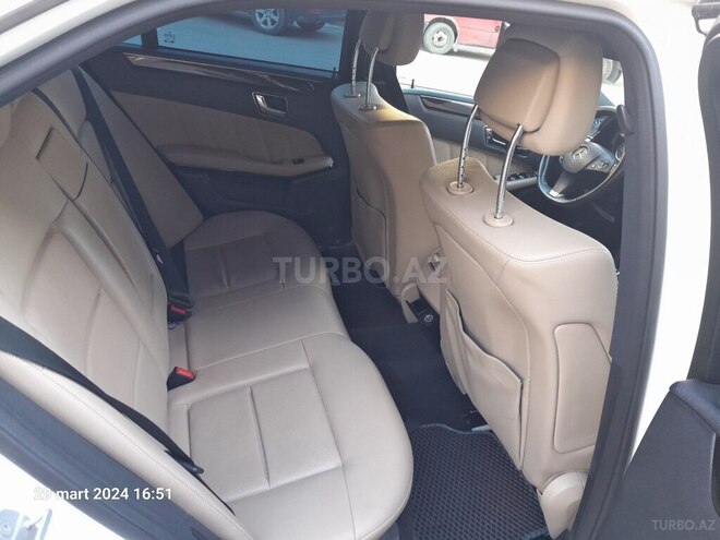 Mercedes E 350 2009, 252,000 km - 3.5 l - Bakı