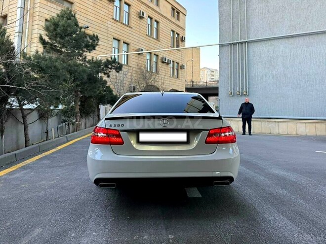 Mercedes E 350 2009, 252,000 km - 3.5 l - Bakı