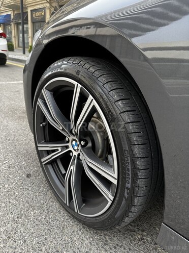 BMW 330 2021, 20,200 km - 2.0 л - Bakı