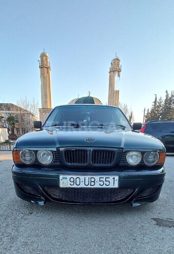 BMW 520 1999, 354,000 km - 2.0 л - Kürdəmir